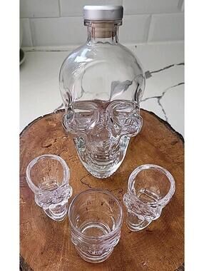 Crystal Head Vodka Skull Glass Bottle Empty Decanter 750ml & Shot Glasses 2oz